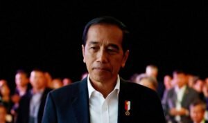 Jokowi Was-Was Anggaran Negara Jebol: Sinyal Krisis Fiskal dan Tantangan Kebijakan Ekonomi Nasional Jokowi Was-Was Anggaran Negara Jebol: Sinyal Krisis Fiskal dan Tantangan Kebijakan Ekonomi Nasional