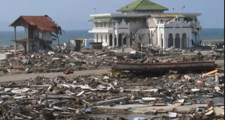 Dari Lumpur Lapindo Hingga Tsunami Aceh Catatan Besar