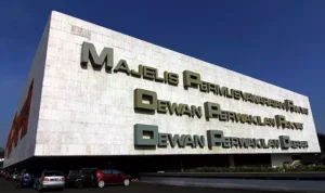 Momen Bersejarah yang Mengubah Arah Politik Indonesia