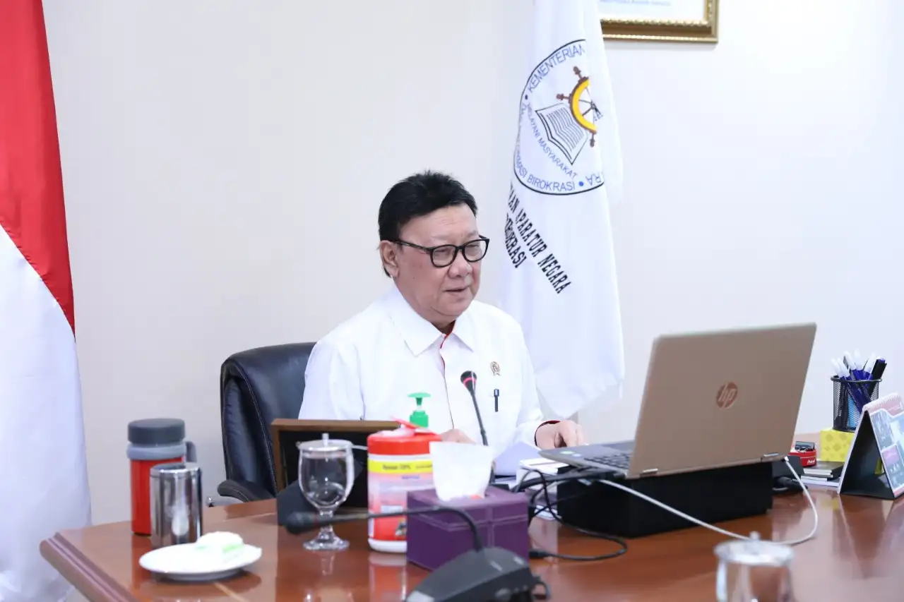 Reformasi Hukum Harapan dan Tantangan di Indonesia_11zon Reformasi Hukum Harapan dan Tantangan di Indonesia