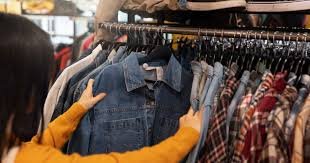 Bisnis Trifting 2026 Peluang Cuan dari Pakaian Bekas yang Naik Kelas Bisnis Thrifting 2026 Peluang Cuan dari Pakaian Bekas yang Naik Kelas