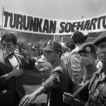 Demo Paling Dramatis di Indonesia, Saat Jalanan Menjadi Panggung Perubahan Besar