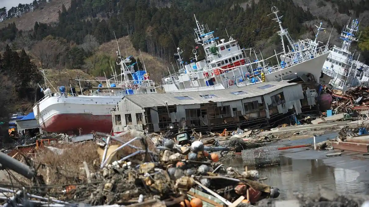 Tsunami Jepang 2011, Gelombang Raksasa yang Meluluhlantakkan Tohoku