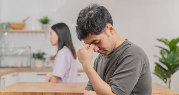 Cara Move On dari Mantan yang Masih Sering Terlintas di Pikiran